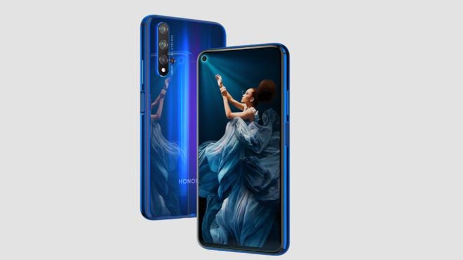 The Honor 20 is available in Midnight Black and Sapphire Blue. The Honor 20 is available in Midnight Black and Sapphire Blue.
