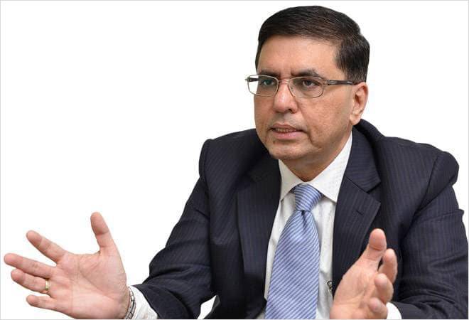 Smaller bonus slashes HUL chief Sanjiv Mehta's take-home by 2.52 per cent to Rs 18.88 crore