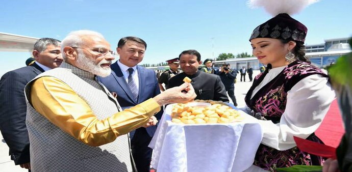 Prime Minister Narendra Modi arrived in the Kyrgyz capital for the SCO Summit. Prime Minister Narendra Modi arrived in the Kyrgyz capital for the SCO Summit.