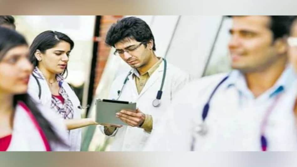 NEET Counselling 2019: The process of seat allotment will be conducted by DGHS on June 26, 2019 based on the choices filled in by the candidates NEET Counselling 2019: The process of seat allotment will be conducted by DGHS on June 26, 2019 based on the choices filled in by the candidates