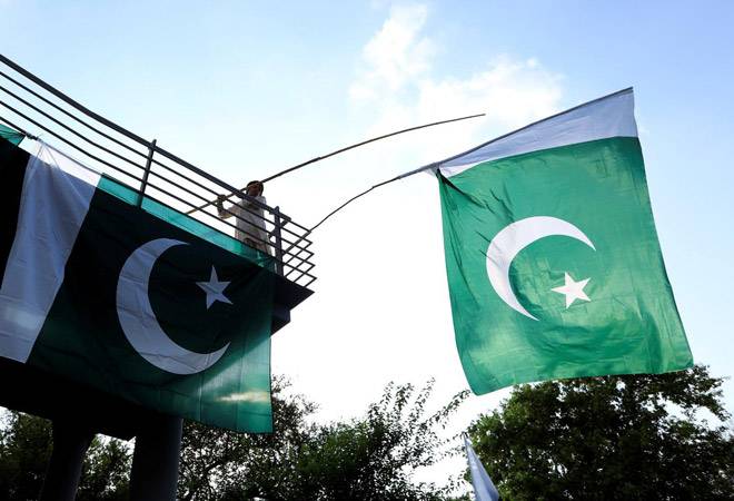 Ailing Pakistan gets USD 3 billion bailout from Qatar