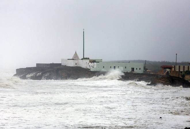 Cyclone Vayu: Power supply disrupted in 560 Gujarat villages; 9 more trains cancelled