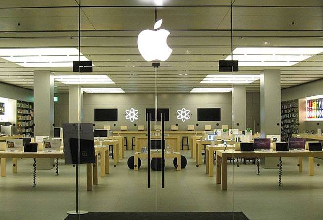 Apple buys Intel's smartphone modem unit for $1 billion Apple buys Intel's smartphone modem unit for $1 billion