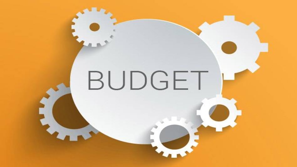 Budget 2019: Easing liquidity crisis and creating jobs should be FM's top priority Budget 2019: Easing liquidity crisis and creating jobs should be FM's top priority