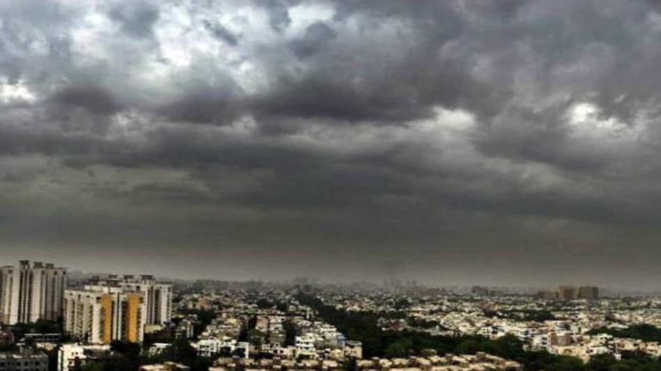 Delhi Weather Update: The weatherman has also predicted heavy rainfall in Delhi-NCR region from July 9, 2019 Delhi Weather Update: The weatherman has also predicted heavy rainfall in Delhi-NCR region from July 9, 2019