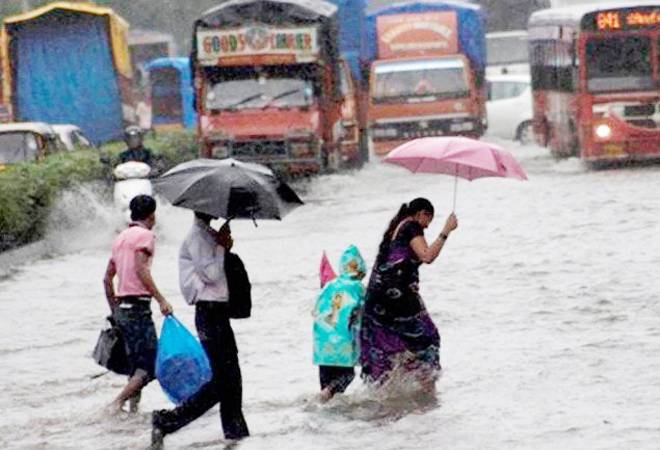 Mumbai Rains: IMD predicts very heavy downpour in next 24 hours, issues warning Mumbai Rains: IMD predicts very heavy downpour in next 24 hours, issues warning