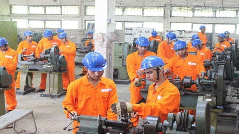 Average monthly job creation in India has seen an uptick Average monthly job creation in India has seen an uptick