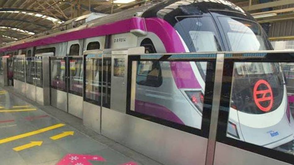 Delhi Metro Magenta Line services disrupted Delhi Metro Magenta Line services disrupted