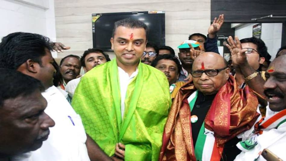 Milind Deora was appointed president of the Mumbai Congress before the Lok Sabha polls. Milind Deora was appointed president of the Mumbai Congress before the Lok Sabha polls.