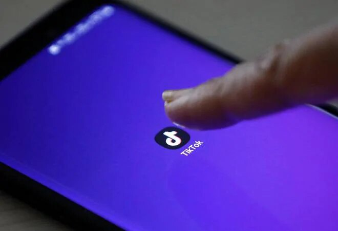 At present, TikTok has nearly 20 crore subscribers in India, of which 12 crore are active monthly users. At present, TikTok has nearly 20 crore subscribers in India, of which 12 crore are active monthly users.