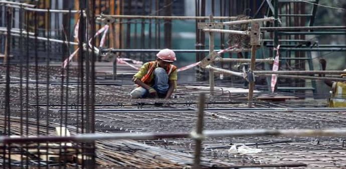 Code on Wages 2019: After years of trying, the central government has made a fresh bid to universalise provision of minimum wages to all workers, both in organised and unorganised sector, through the Code of Wages, 2019. Code on Wages 2019: After years of trying, the central government has made a fresh bid to universalise provision of minimum wages to all workers, both in organised and unorganised sector, through the Code of Wages, 2019.