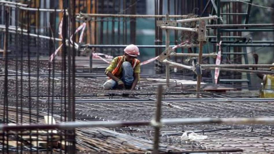 Code on Wages 2019: After years of trying, the central government has made a fresh bid to universalise provision of minimum wages to all workers, both in organised and unorganised sector, through the Code of Wages, 2019. Code on Wages 2019: After years of trying, the central government has made a fresh bid to universalise provision of minimum wages to all workers, both in organised and unorganised sector, through the Code of Wages, 2019.