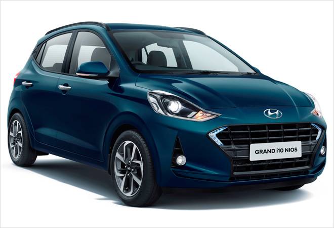 2019 Hyundai Grand i10: The company has christened the car--Grand i10 Nios, to differentiate it with the existing Grand i10, which will continue to be offered in the market largely for smaller towns and cities. 2019 Hyundai Grand i10: The company has christened the car--Grand i10 Nios, to differentiate it with the existing Grand i10, which will continue to be offered in the market largely for smaller towns and cities.