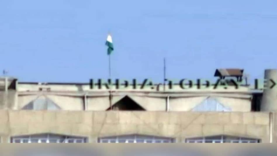Article 370 revoked: The flag of Jammu and Kashmir which used to fly along with the tricolour was removed from the Civil Secretariat in Srinagar on Sunday. Article 370 revoked: The flag of Jammu and Kashmir which used to fly along with the tricolour was removed from the Civil Secretariat in Srinagar on Sunday.