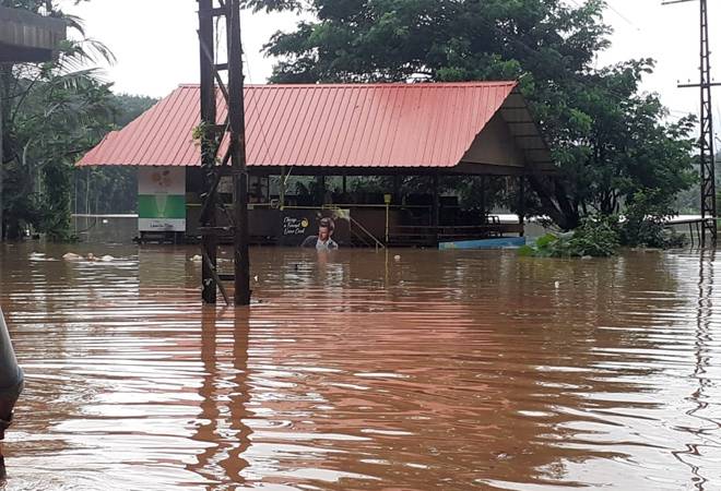 Kerala flood: Red alert issued in four districts Kerala flood: Red alert issued in four districts