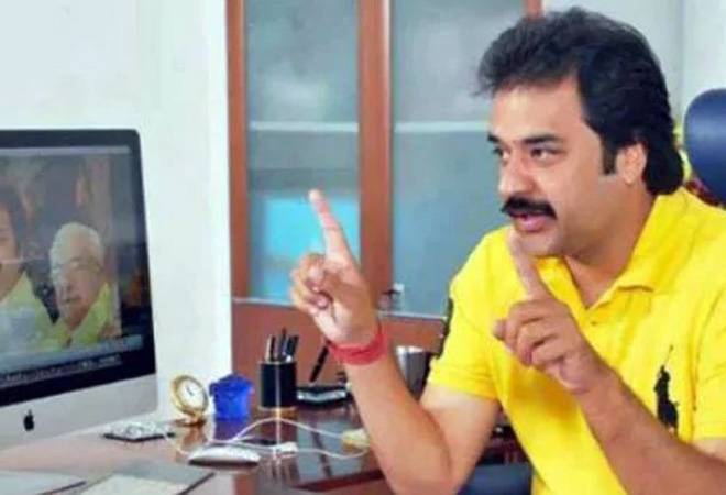 I-T attaches Rs 150 crore worth 'benami' hotel of Congress leader Kuldeep Bishnoi, brother