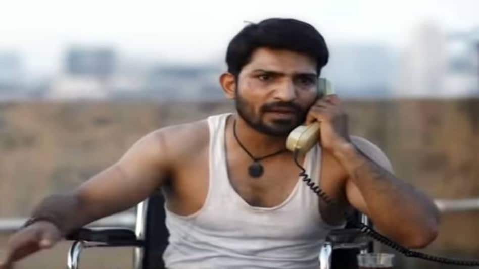 Parle G Netflix Swiggy Join In On Sacred Games 2 Hilarious Meme Fest Businesstoday Parle G Netflix Swiggy Join In On Sacred Games 2 Hilarious Meme Fest Businesstoday