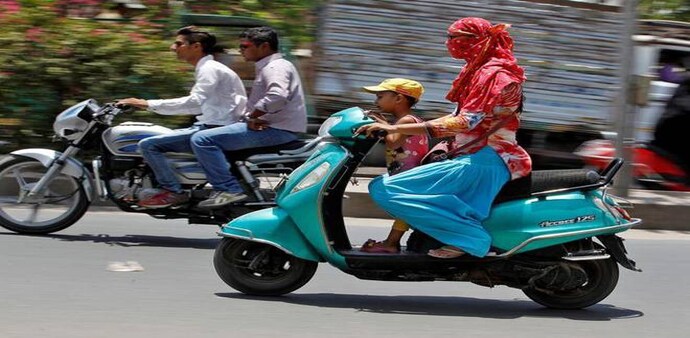 Those driving without licence will be fined Rs 5,000. Those driving without licence will be fined Rs 5,000.