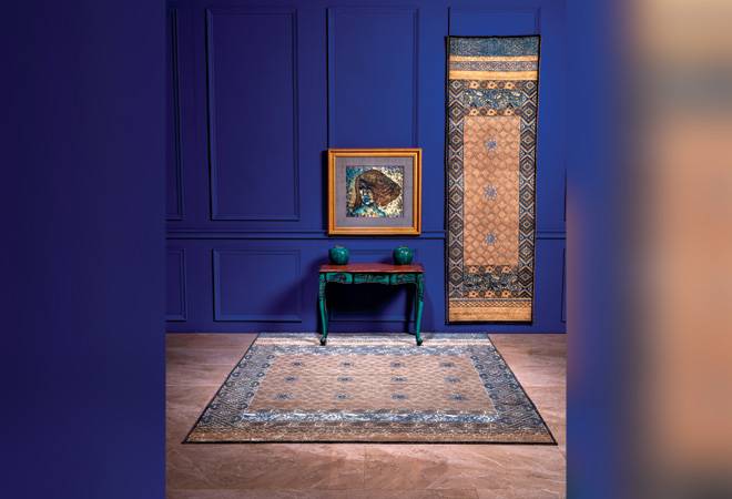Mehtab Bagh, from the Obeetee-Tarun Tahiliani 'Proud To be Indian' carpet collection, has been made using midnight blue and dusky beige material Mehtab Bagh, from the Obeetee-Tarun Tahiliani 'Proud To be Indian' carpet collection, has been made using midnight blue and dusky beige material