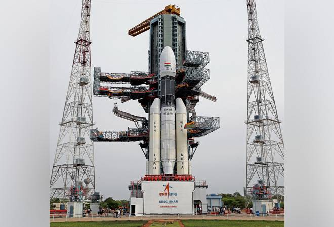 On Tuesday, the first de-orbiting manoeuvre for the spacecraft was carried out, a day after lander 'Vikram' was separated from the orbiter. On Tuesday, the first de-orbiting manoeuvre for the spacecraft was carried out, a day after lander 'Vikram' was separated from the orbiter.