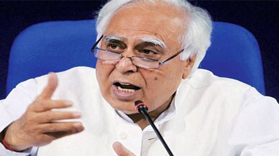 "Howdy Modi. Corporate Diwali. India foregoes 1.45 lakh cr. revenue. Need Diwali for needy folk!" Sibal said in a tweet. "Howdy Modi. Corporate Diwali. India foregoes 1.45 lakh cr. revenue. Need Diwali for needy folk!" Sibal said in a tweet.