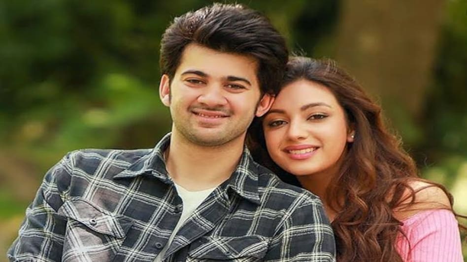 Pal Pal Dil Ke Paas box office collection: So far, Pal Pla Dil Ke Paas has raked in Rs 6.05 crore in about one week. As per early estimates, the film collected Rs 50 lakh on Thursday (Day 7). Pal Pal Dil Ke Paas box office collection: So far, Pal Pla Dil Ke Paas has raked in Rs 6.05 crore in about one week. As per early estimates, the film collected Rs 50 lakh on Thursday (Day 7).