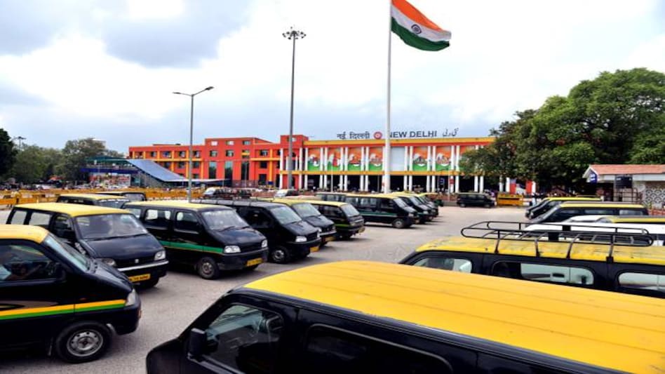 Transport strike cripples Delhi-NCR/PC: Chandradeep Kuma/India Today Transport strike cripples Delhi-NCR/PC: Chandradeep Kuma/India Today