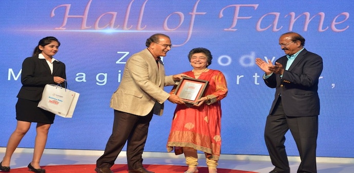 (From left) Aroon Purie, Chairman, India Today Group, Zia Mody, founder and managing partner, AZB & Partners, and Raj Chengappa, Group Editorial Director (Publishing), India Today Group at Business Today Most Powerful Women awards. (From left) Aroon Purie, Chairman, India Today Group, Zia Mody, founder and managing partner, AZB & Partners, and Raj Chengappa, Group Editorial Director (Publishing), India Today Group at Business Today Most Powerful Women awards.