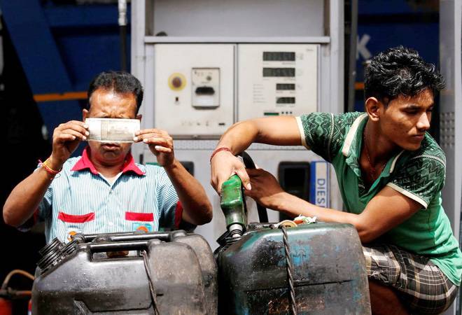 Fuel demand falls 0.1% in September; LPG sales up 6.3%