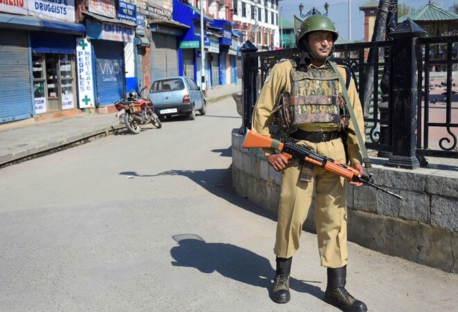 Amid lockdown, PM Modi assures Kashmir situation will normalise in four months