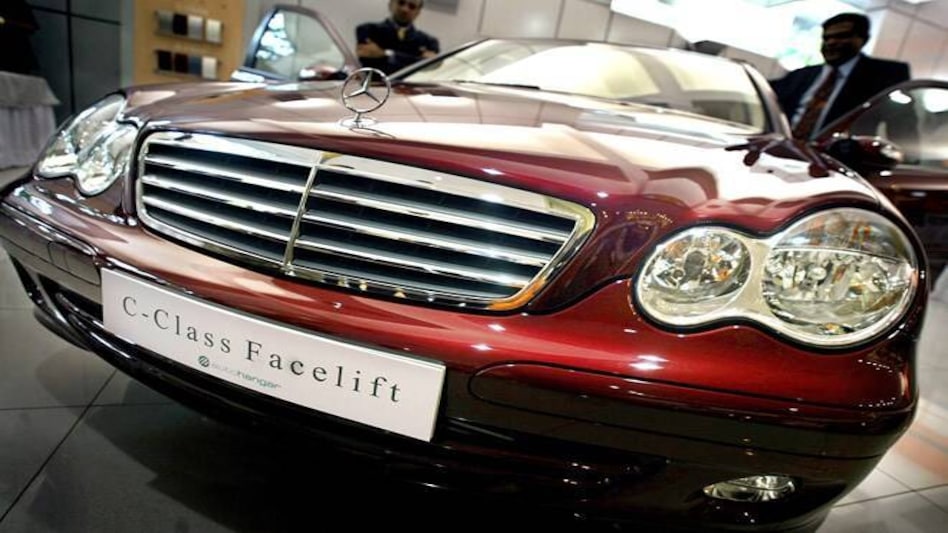 Mercedes-Benz delivered more than 200 cars of various models in Mumbai, Gujarat and other cities Mercedes-Benz delivered more than 200 cars of various models in Mumbai, Gujarat and other cities