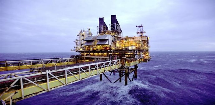 US petroleum giant Exxon Mobil will offer its expertise and technology to ONGC and help in developing its resources in offshore blocks US petroleum giant Exxon Mobil will offer its expertise and technology to ONGC and help in developing its resources in offshore blocks