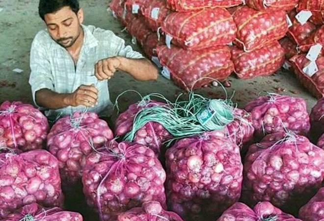 Onion prices which have spiked more than 200 per cent are likely to thrust the headline inflation to its highest level in more than a year, but may not goad the Reserve Bank of India (RBI) into further rate cuts. Onion prices which have spiked more than 200 per cent are likely to thrust the headline inflation to its highest level in more than a year, but may not goad the Reserve Bank of India (RBI) into further rate cuts.