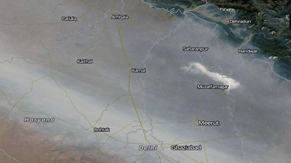Delhi pollution: According to SAFAR, the share of stubble burning in Delhi's pollution rose to 35 per cent on Wednesday, the season's highest Delhi pollution: According to SAFAR, the share of stubble burning in Delhi's pollution rose to 35 per cent on Wednesday, the season's highest