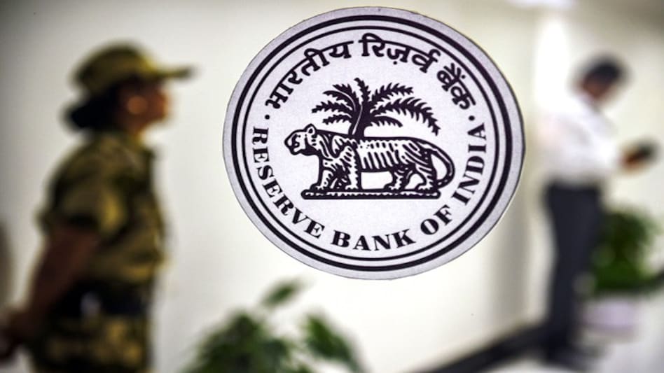 Have not sold any gold; change in revaluation frequency behind reserve fluctuation: RBI Have not sold any gold; change in revaluation frequency behind reserve fluctuation: RBI
