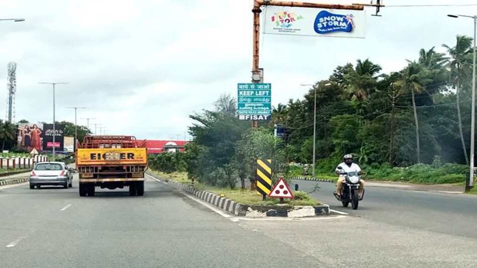 "For firms in the industrial region, the employment elasticity associated with cost savings due to provision of water supply is the highest. "For firms in the industrial region, the employment elasticity associated with cost savings due to provision of water supply is the highest.