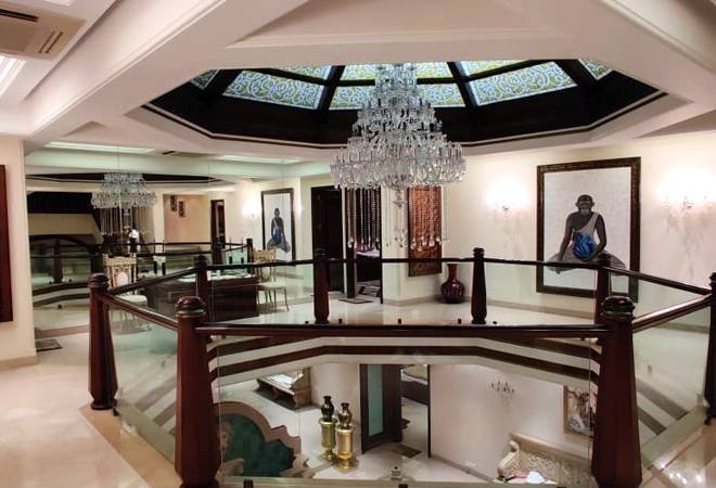 PMC Bank scam: ED attaches Wadhawans' luxurious 5-acre bungalow near Mumbai PMC Bank scam: ED attaches Wadhawans' luxurious 5-acre bungalow near Mumbai