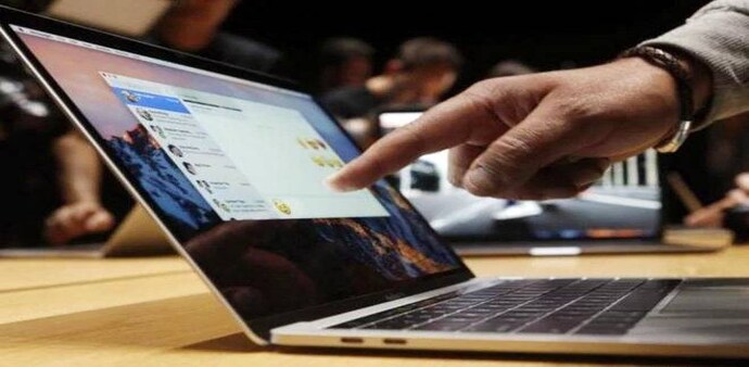 At the time when the PC market is shrinking globally in consumer space and only registering growth in the commercial segment, India along with the US and Japan have been bright spots and growing market for Apple's Mac lineup. At the time when the PC market is shrinking globally in consumer space and only registering growth in the commercial segment, India along with the US and Japan have been bright spots and growing market for Apple's Mac lineup.