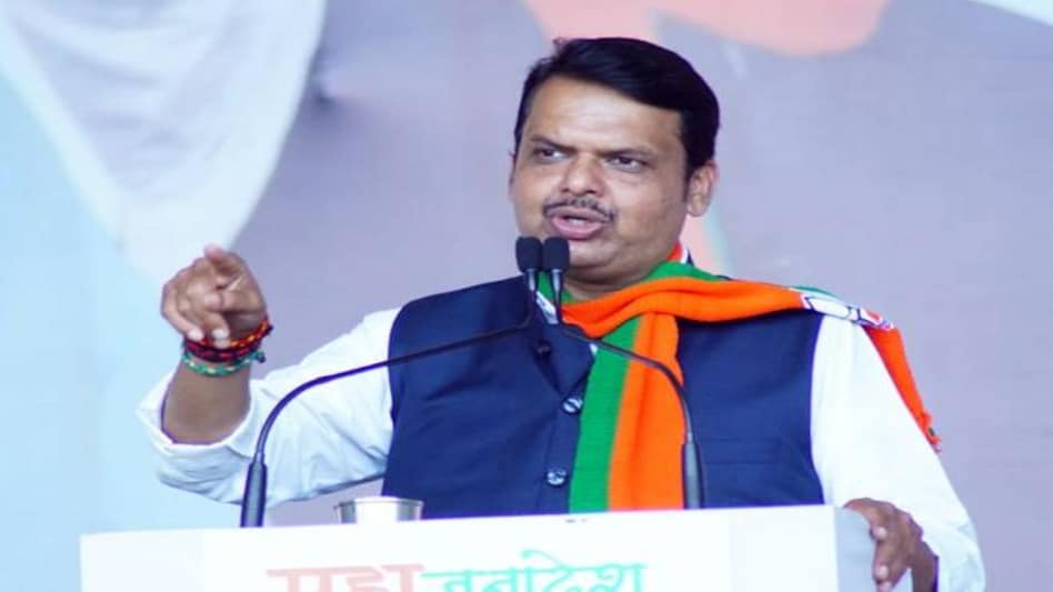 Devendra Fadnavis is a law graduate from Nagpur University and holds a postgraduate degree in business management Devendra Fadnavis is a law graduate from Nagpur University and holds a postgraduate degree in business management