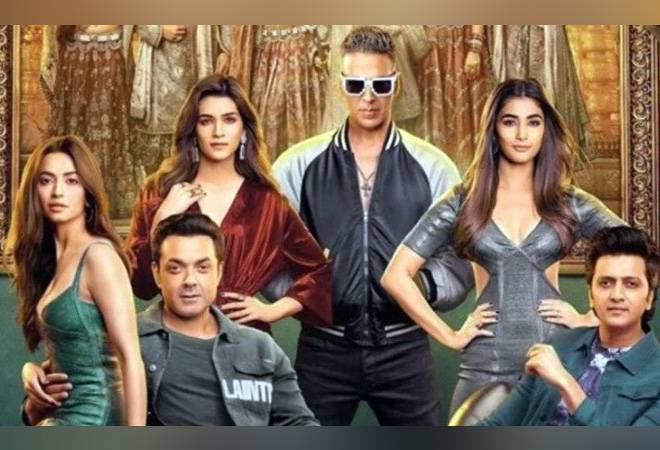 Housefull 4 Box Office Collection Day 9: The multi-starrer has raked in Rs 10 crore on its second Saturday taking its overall collection to an estimated Rs 159 crore. Housefull 4 Box Office Collection Day 9: The multi-starrer has raked in Rs 10 crore on its second Saturday taking its overall collection to an estimated Rs 159 crore.
