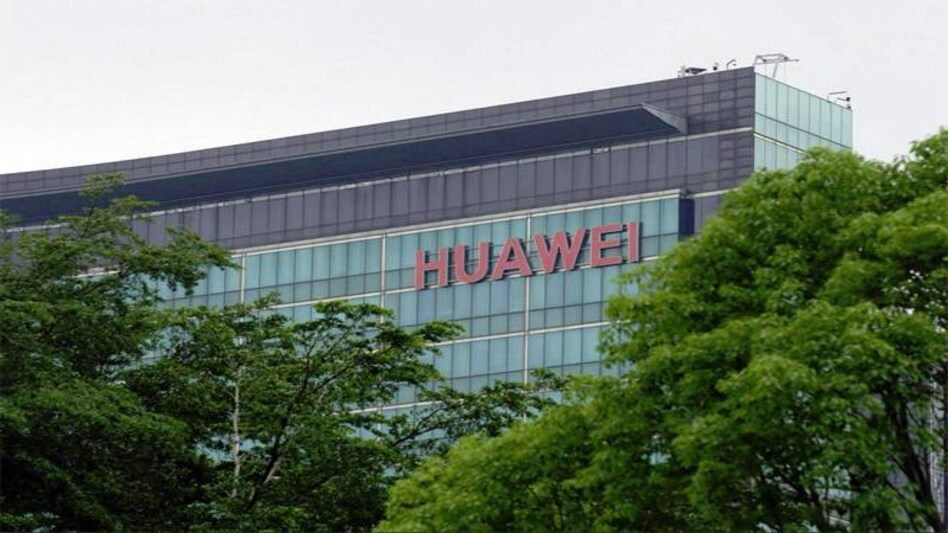 Bonanza for Huawei employees! Chinese telecom giant announces $285 mn bonus for coping with US sanctions Bonanza for Huawei employees! Chinese telecom giant announces $285 mn bonus for coping with US sanctions