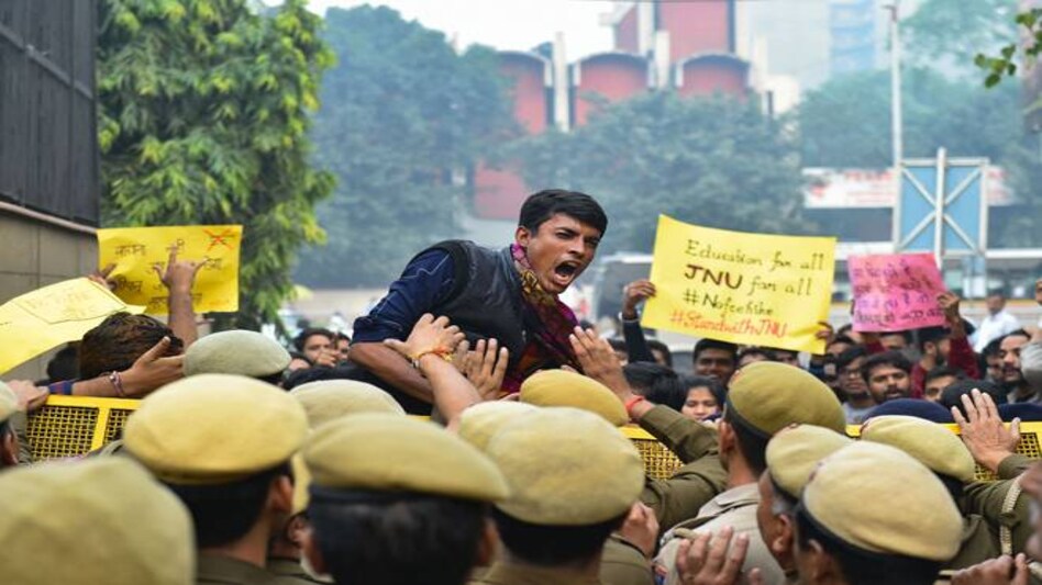 JNU fee hike protest: Students are demanding a complete rollback of fee hike JNU fee hike protest: Students are demanding a complete rollback of fee hike