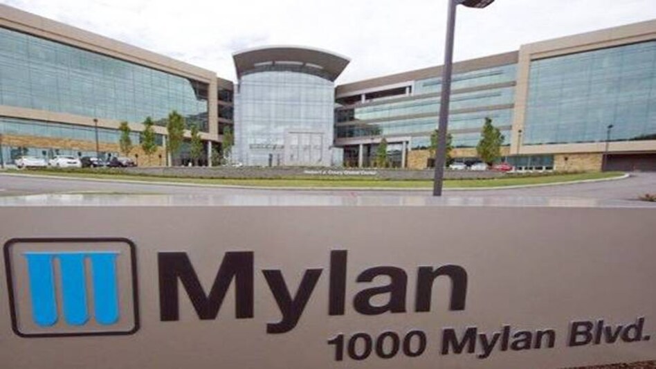 US FDA pulls up Mylan for manufacturing violations at Andhra plant US FDA pulls up Mylan for manufacturing violations at Andhra plant