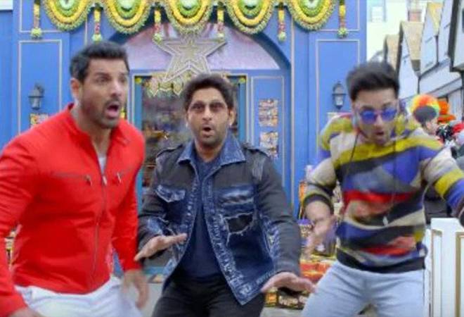 Pagalpanti box office collection Day 2: The comedy flick that released on November 22 could not draw audiences to the theatres on its first day Pagalpanti box office collection Day 2: The comedy flick that released on November 22 could not draw audiences to the theatres on its first day