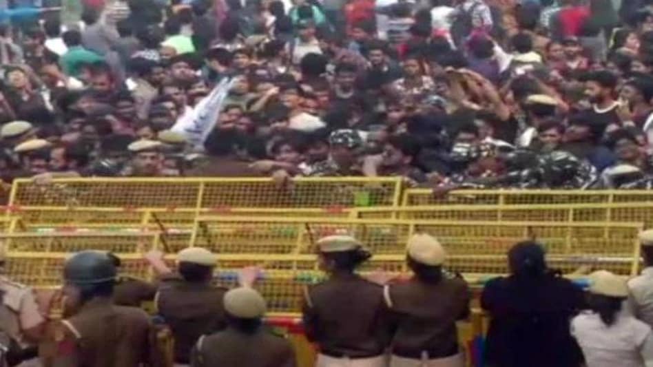 The executive council is the highest decision-making body of the JNU The executive council is the highest decision-making body of the JNU