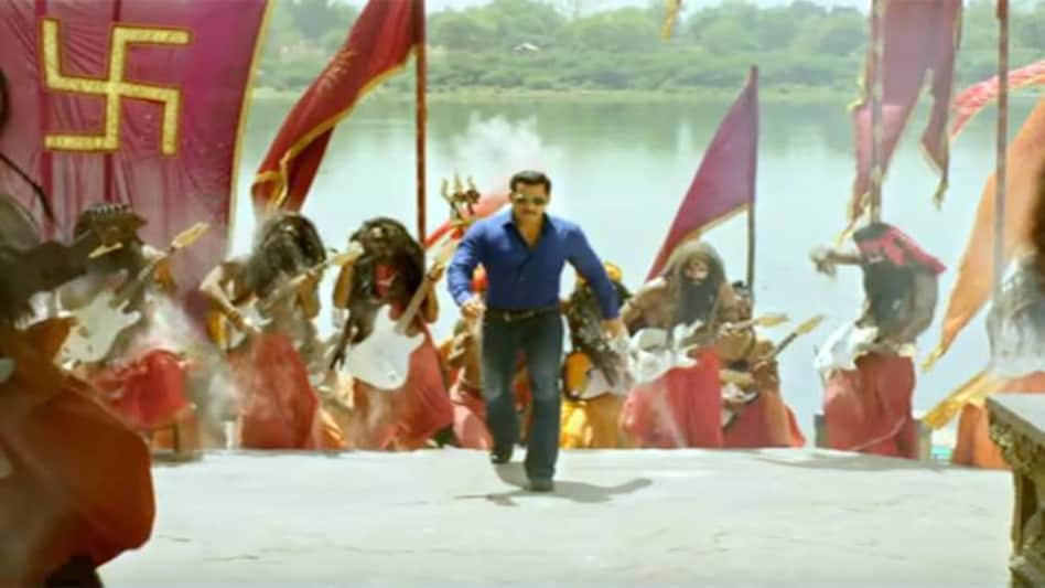 Salman Khan was the ambassador for leading cola brand rival Thums Up three years ago Salman Khan was the ambassador for leading cola brand rival Thums Up three years ago