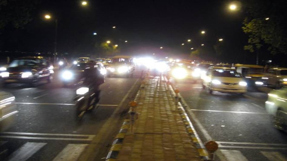 New Year 2020: No vehicles will be allowed to proceed towards Connaught Place from 8 pm onward on 31st December. New Year 2020: No vehicles will be allowed to proceed towards Connaught Place from 8 pm onward on 31st December.