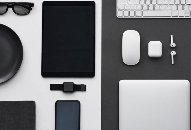 From selfie stick to Samsung Galaxy Note and Google Glass, top 10 gadgets that defined this decade From selfie stick to Samsung Galaxy Note and Google Glass, top 10 gadgets that defined this decade