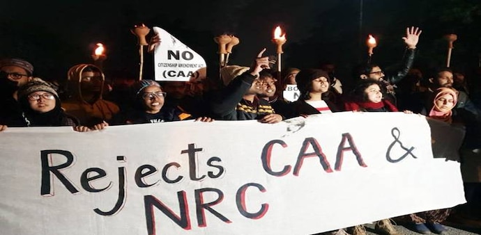 The Delhi Police on Friday appealed to agitators to unblock the stretch as the road is a key link between Noida and Delhi The Delhi Police on Friday appealed to agitators to unblock the stretch as the road is a key link between Noida and Delhi