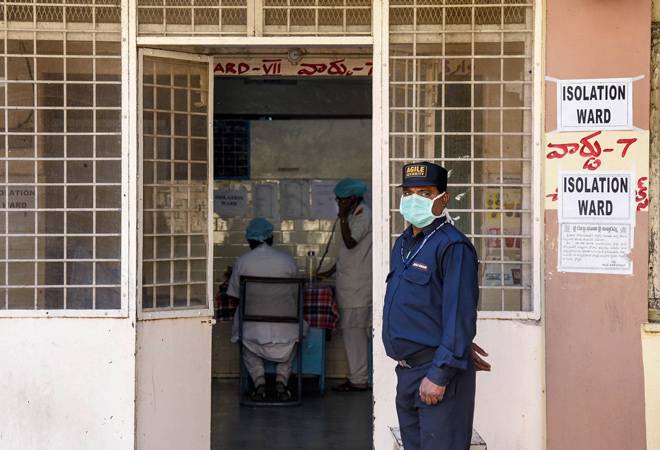 The patient reported fever and respiratory discomfort The patient reported fever and respiratory discomfort
